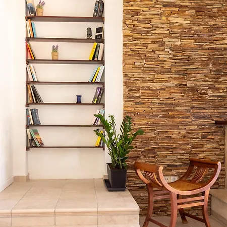 Kamaritis, Private Pool View Apartament *