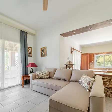 Kamaritis, Private Pool View Kamara (Corfu)