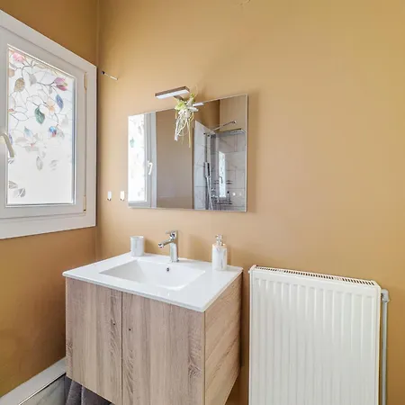 Kamaritis, Private Pool View Apartament *