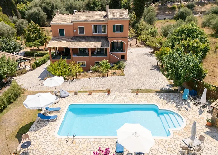 Apartmán Kamaritis, Private Pool View *