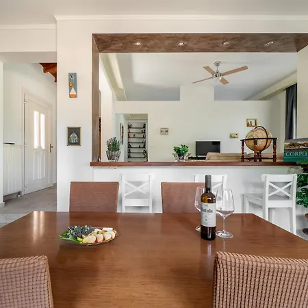 Apartment Kamaritis, Private Pool View