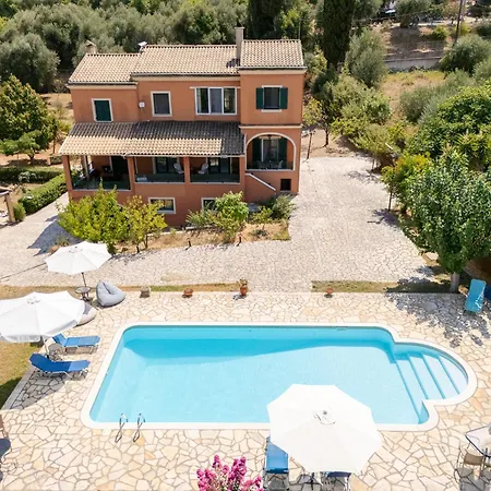 Apartmán Kamaritis, Private Pool View *