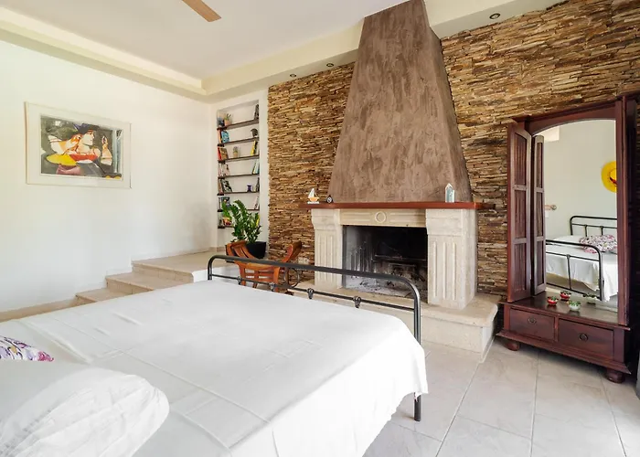 Διαμέρισμα Kamaritis, Private Pool View Kamara (Corfu)