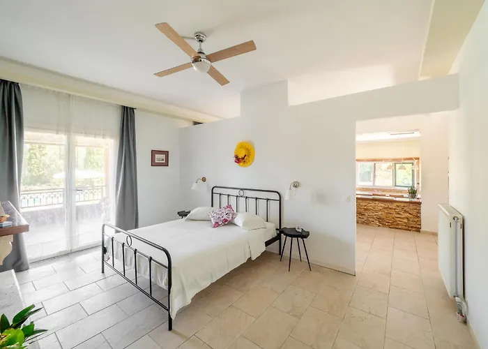 Apartman Kamaritis, Private Pool View Kamara (Corfu)